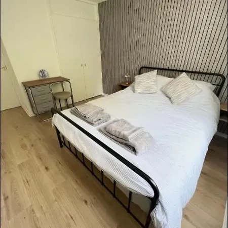 Apartamento Montague One Bedroom Flat With Parking Bristol