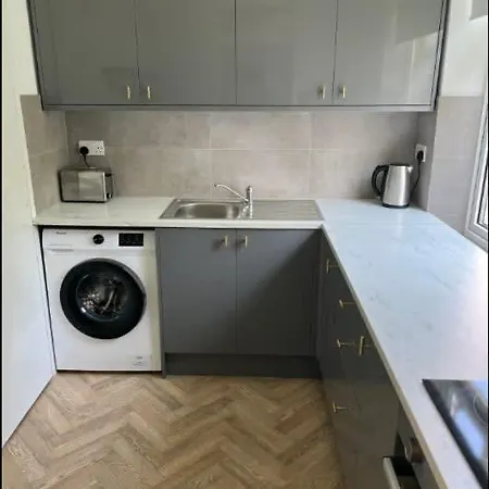 Montague One Bedroom Flat With Parking Apartamento Bristol